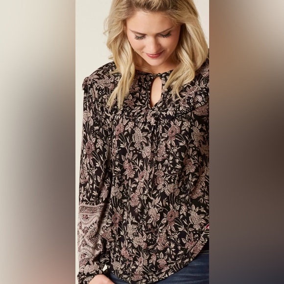 Lucky Brand BoHo Raw Edge Shoulder Ruffle Keyhole Neck Long Sleeve Top M - Picture 1 of 11